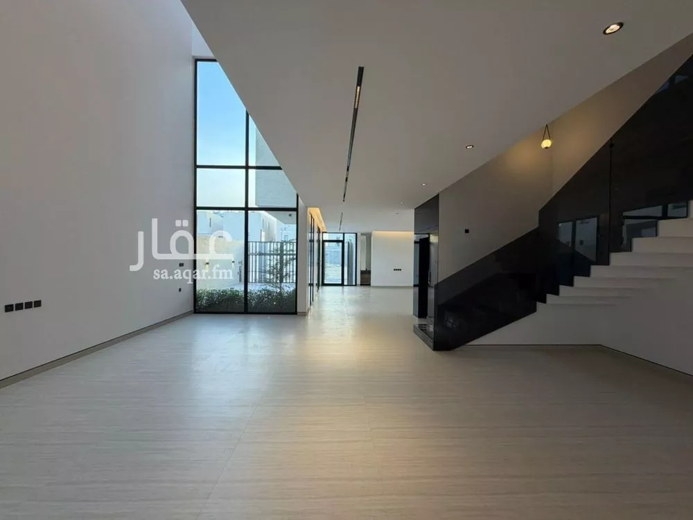 6 bedroom villa in Al Aridh 6
