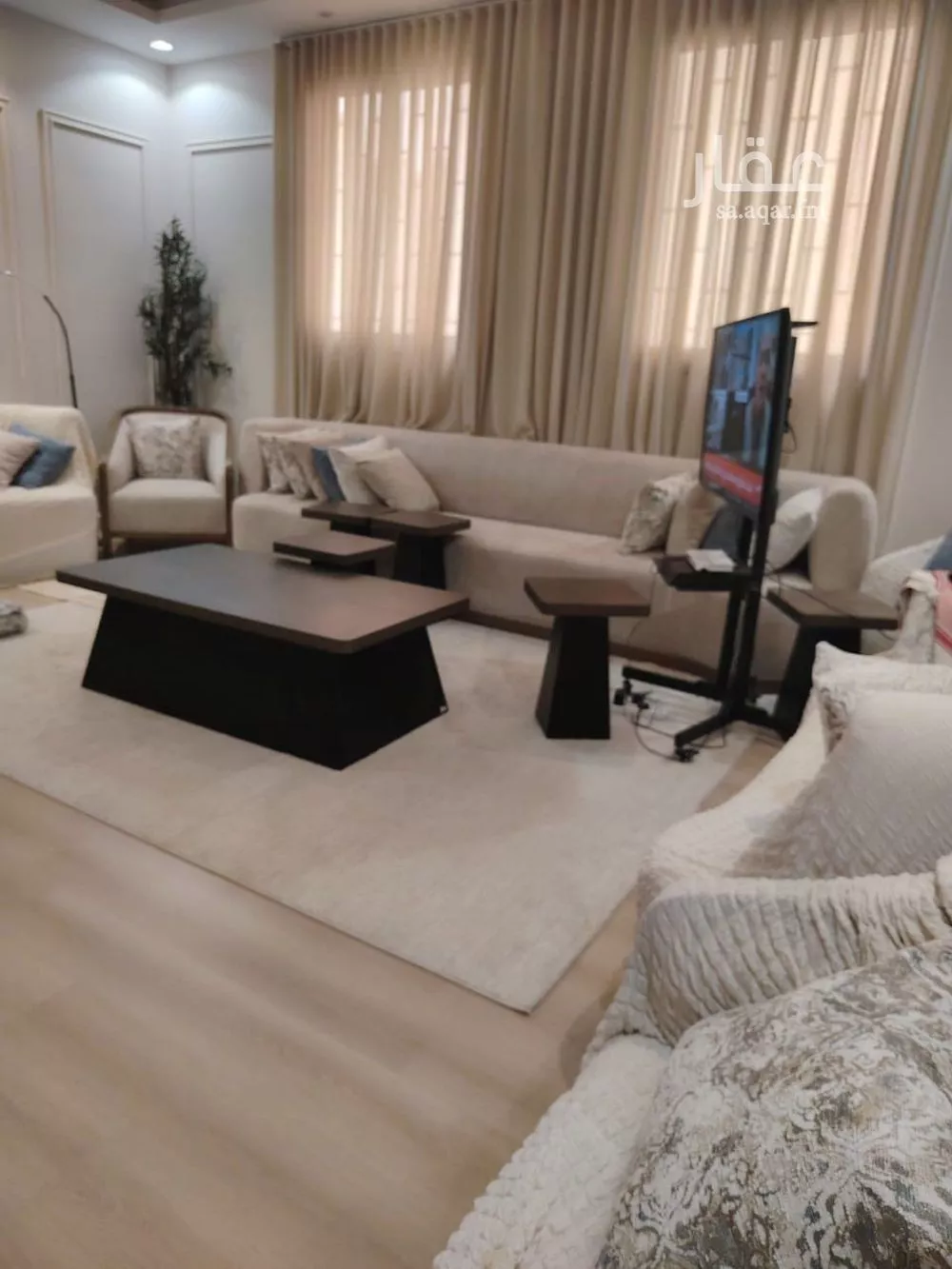 12 bedroom villa in Al Rimal 3