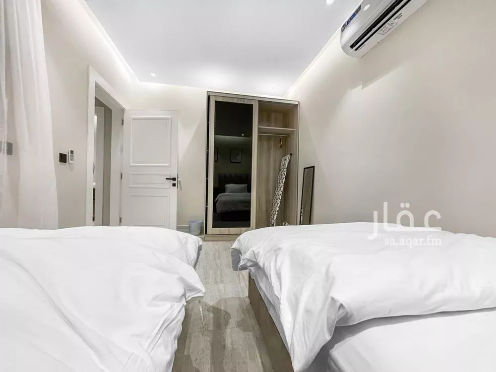 شقة 2 غرف في العقيق 18