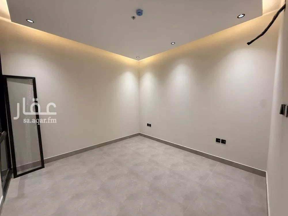 شقة 3 غرف في الرمال 16