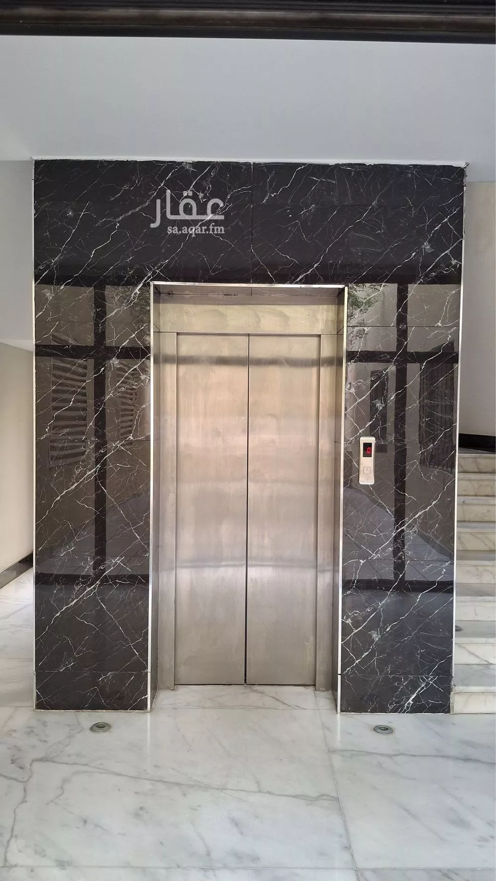 شقة 3 غرف في العارض 10