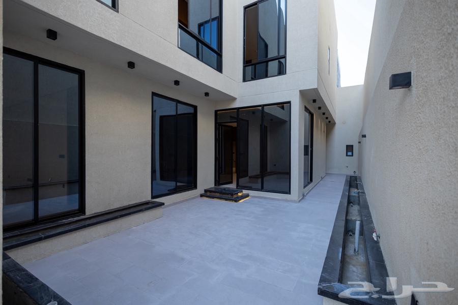 فيلا 6 غرف في العروبة 5