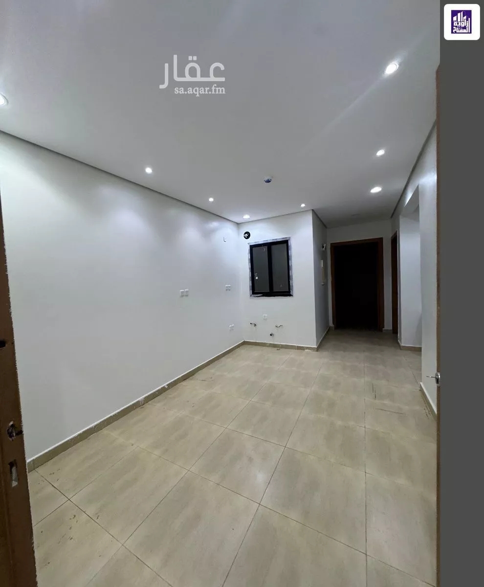 عمارة 1750 م² في السعادة 5