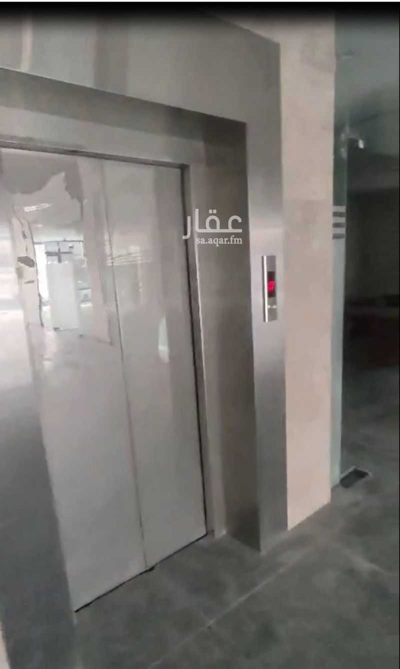 6 bedroom building in Al Wadi, Riyadh 22