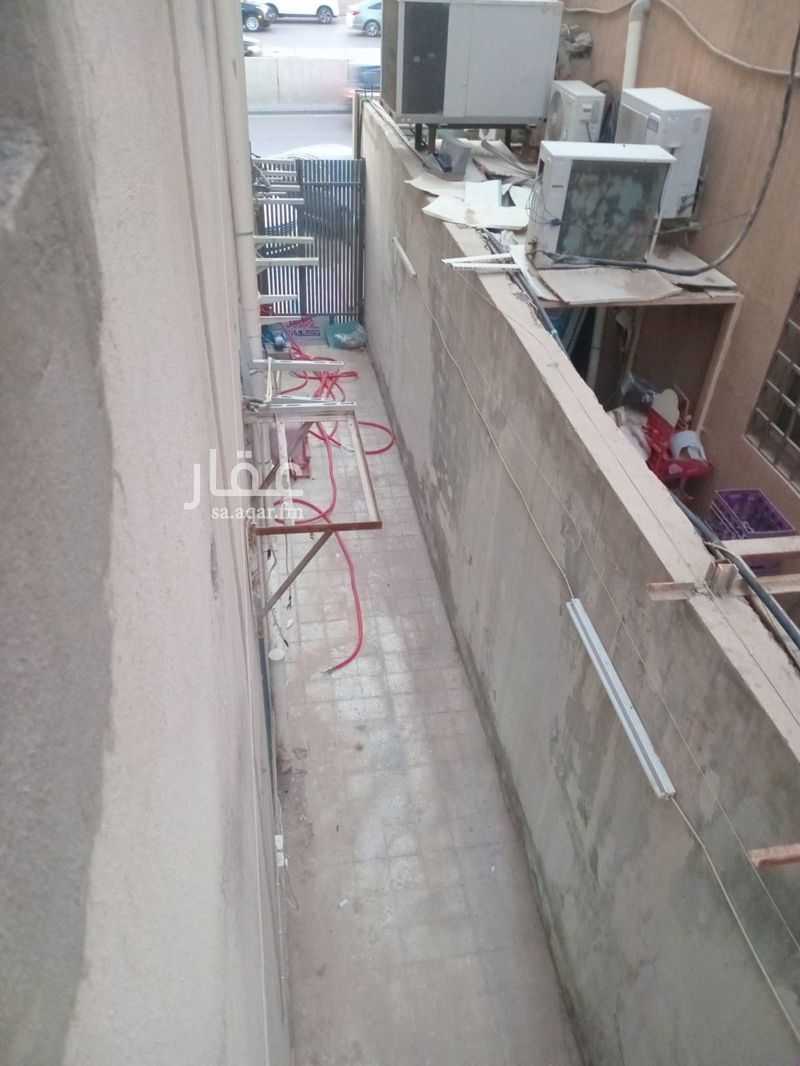 6 bedroom building in Al Wadi, Riyadh 9