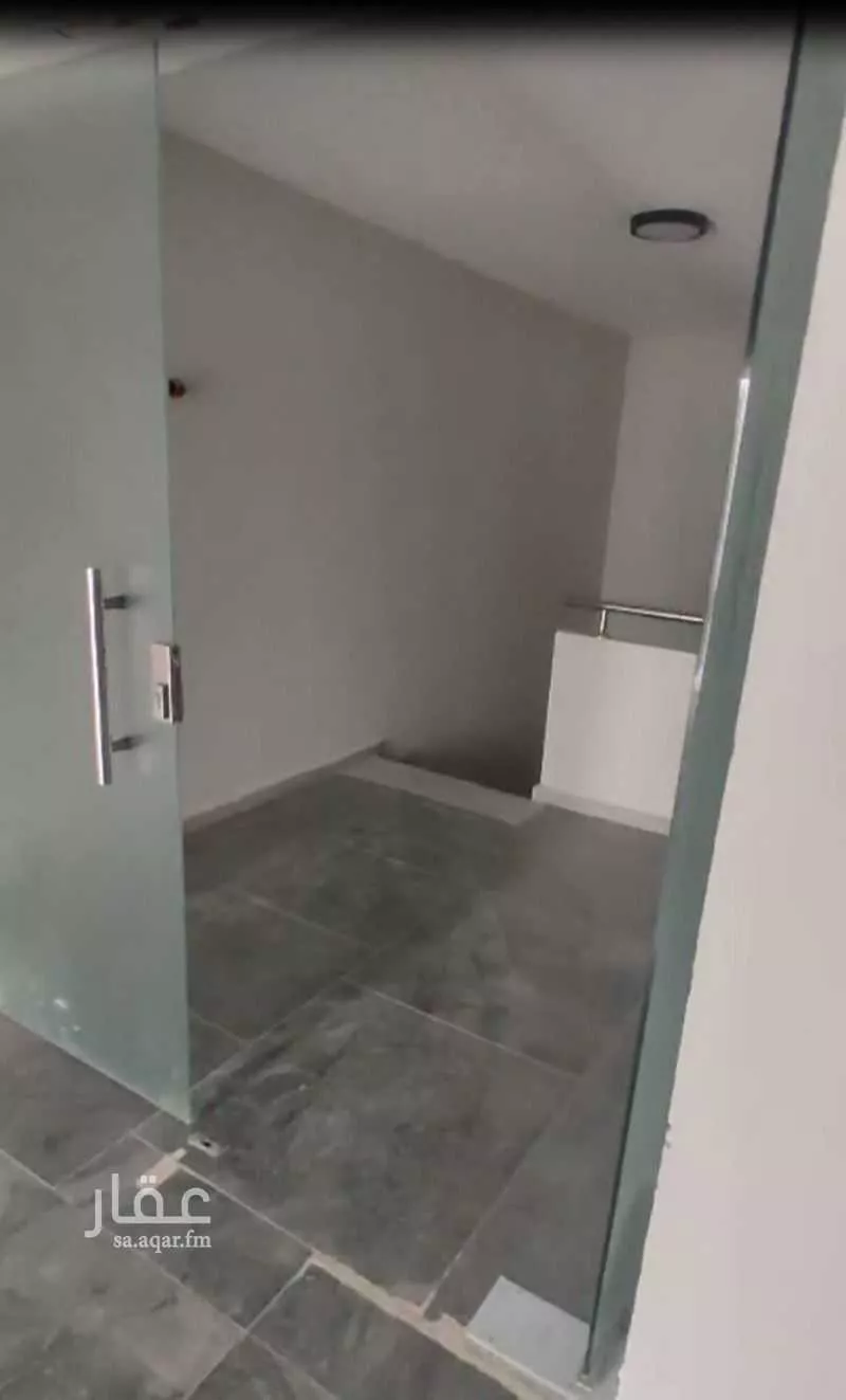 1100 sqm building in Al Wadi 2