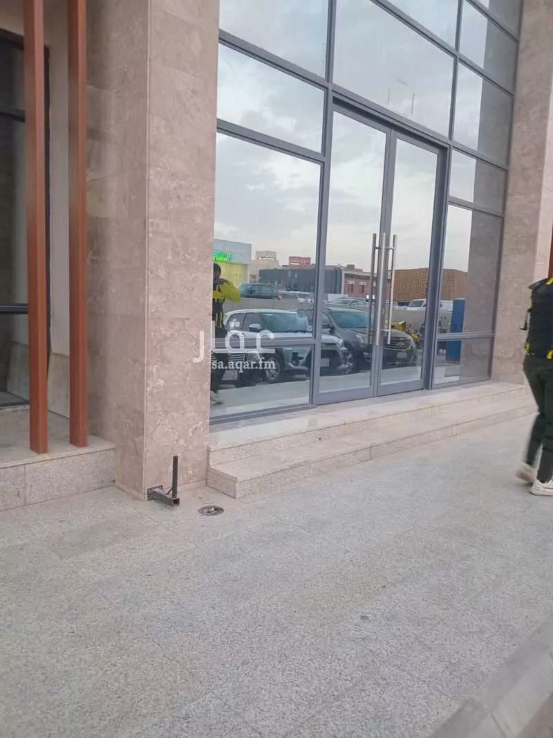 1100 sqm building in Al Wadi 11