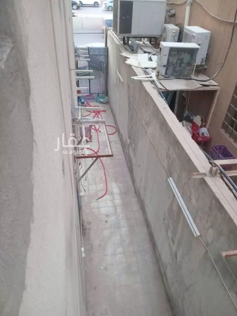 1100 sqm building in Al Wadi 9