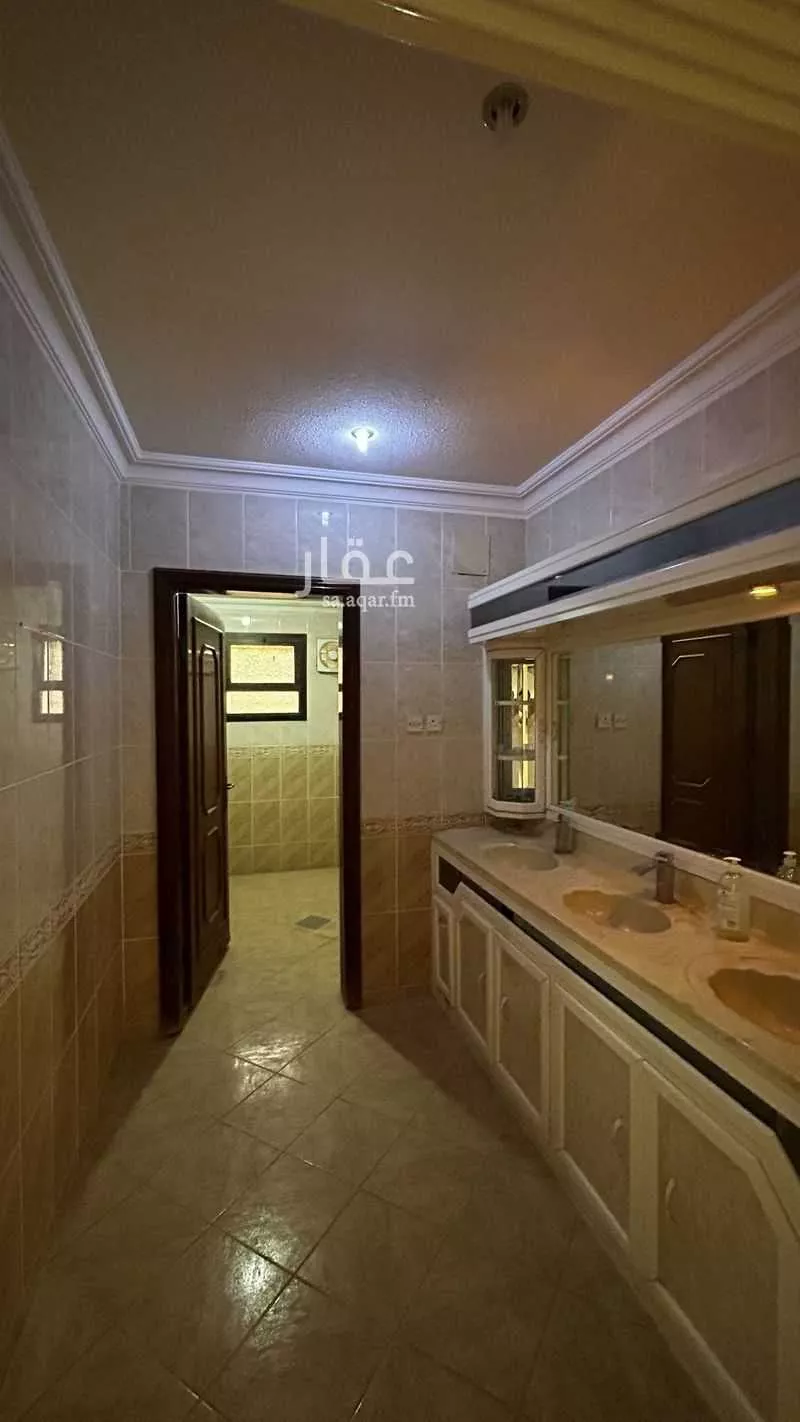 فيلا 12 غرف في المرسلات 13