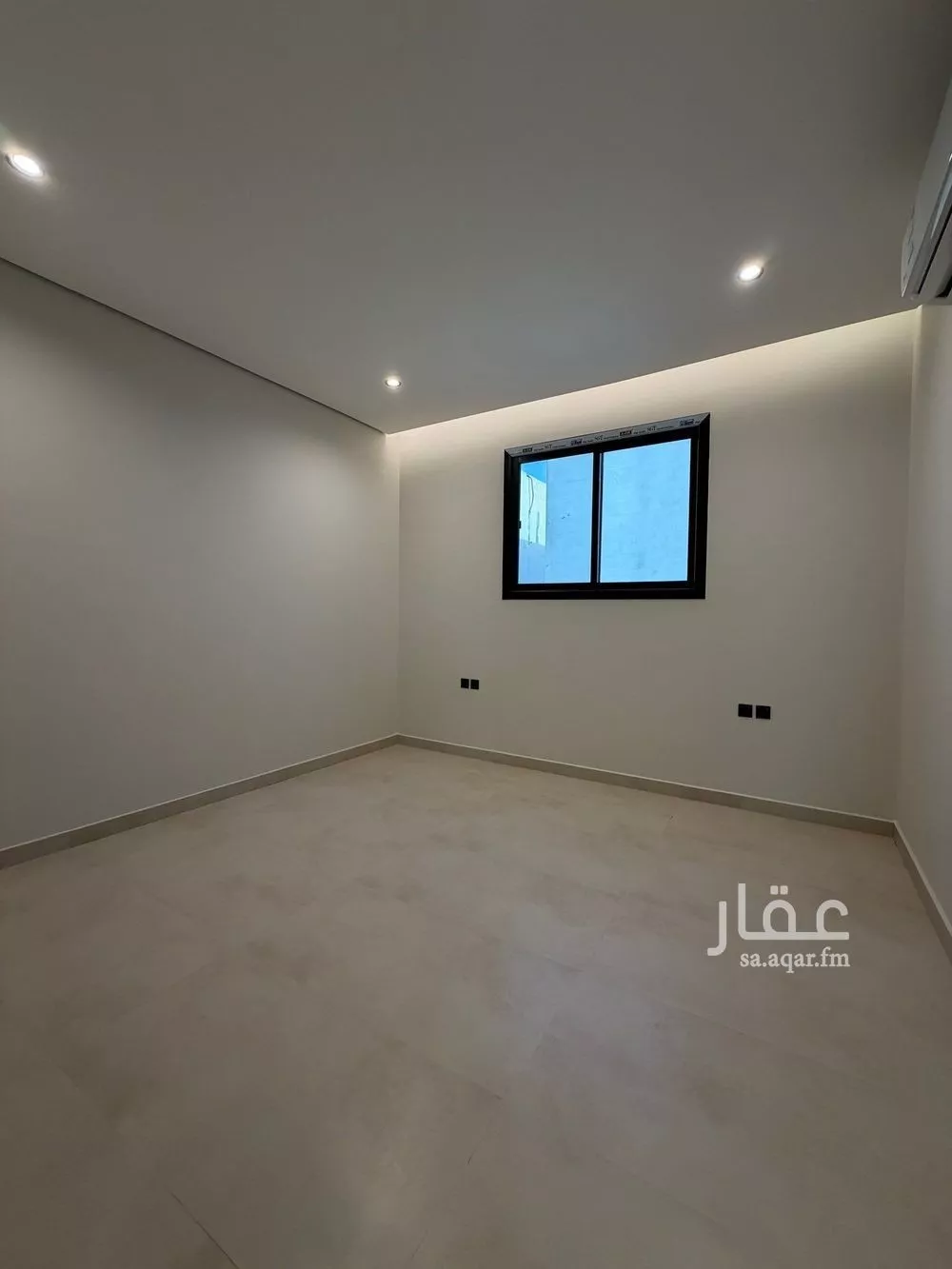 شقة 2 غرف في العارض 11