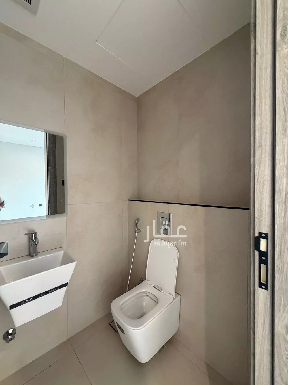 شقة 2 غرف في العارض 6