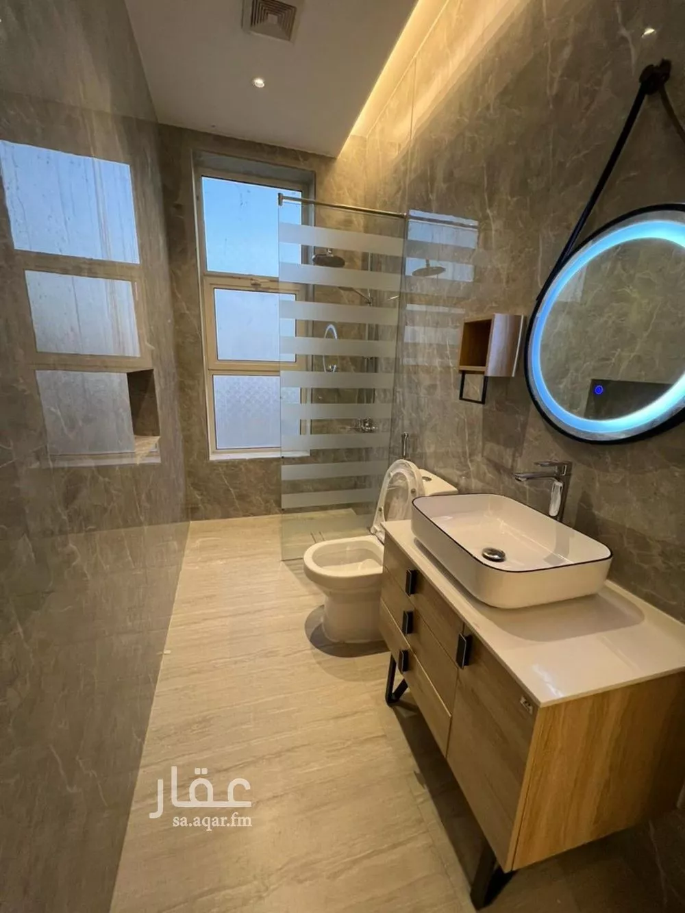 دور 4 غرف في الملك فهد 2