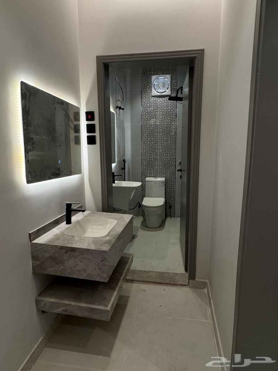 5 bedroom apartment in Wali Al Ahd 5