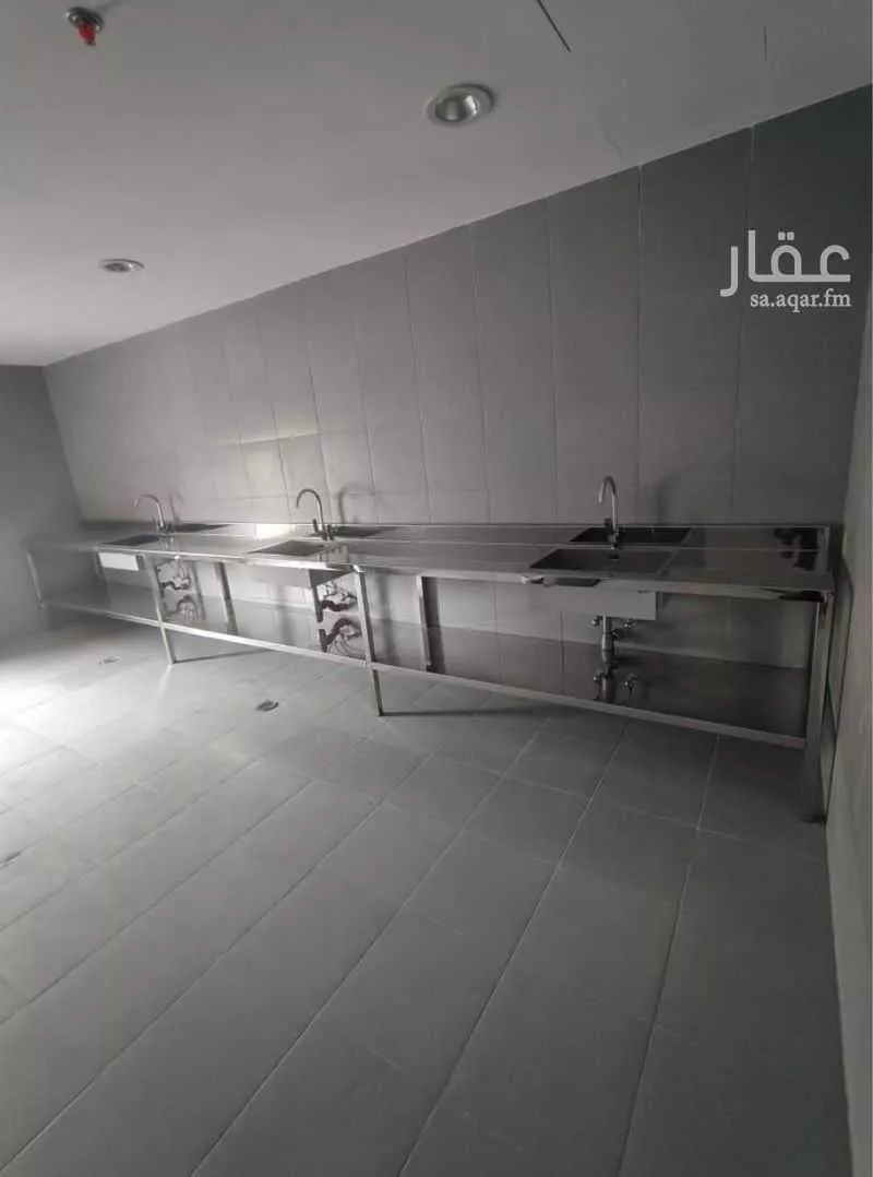 عمارة 538 م² في المصفاة 11