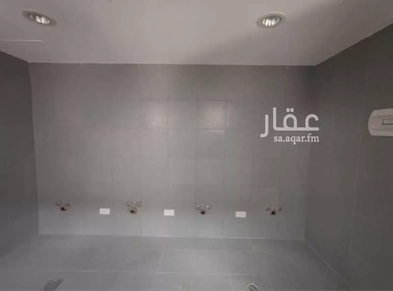 عمارة 538 م² في المصفاة 10