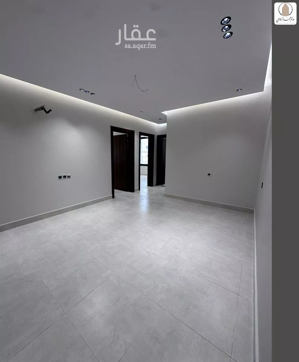 شقة 4 غرف في النعيم 10