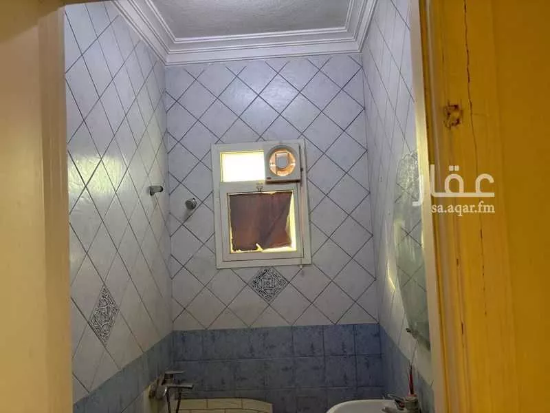 شقة 3 غرف في الروضة 4