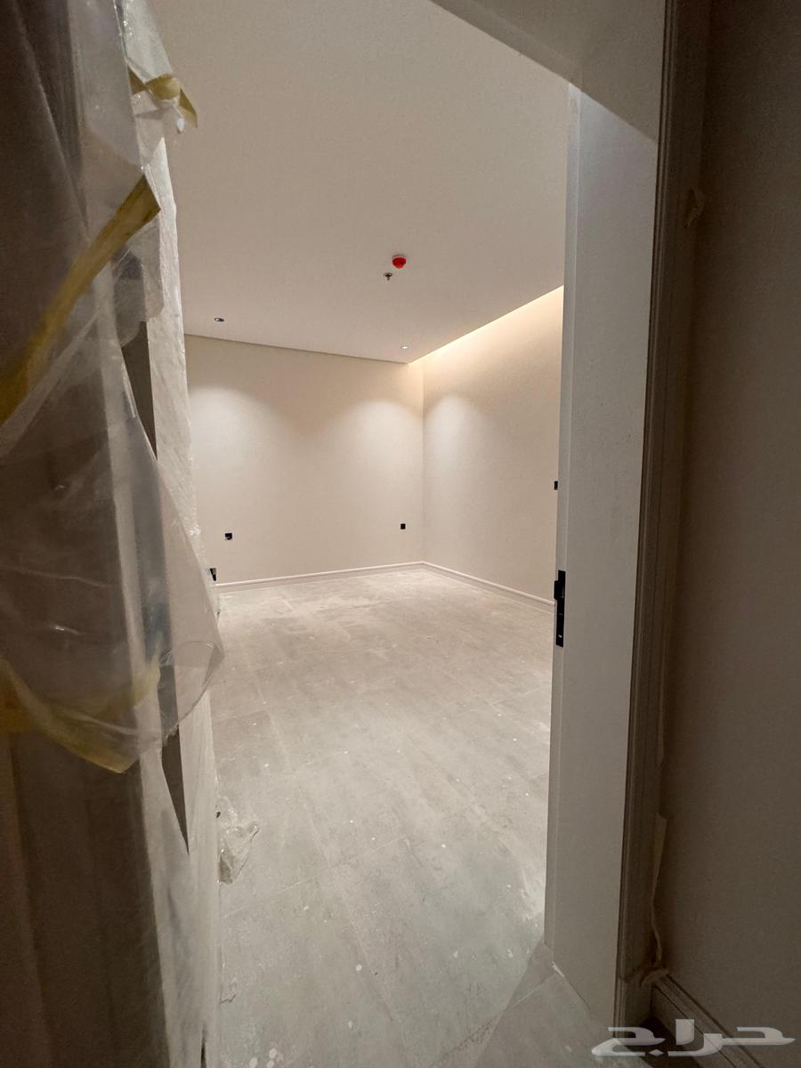 6 bedroom apartment in Al Narjis 15