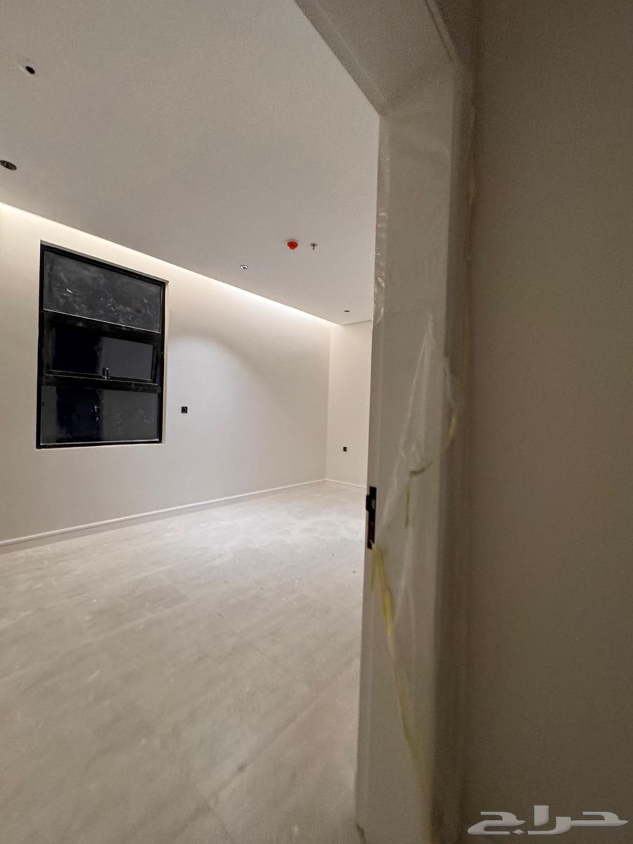 6 bedroom apartment in Al Narjis 9