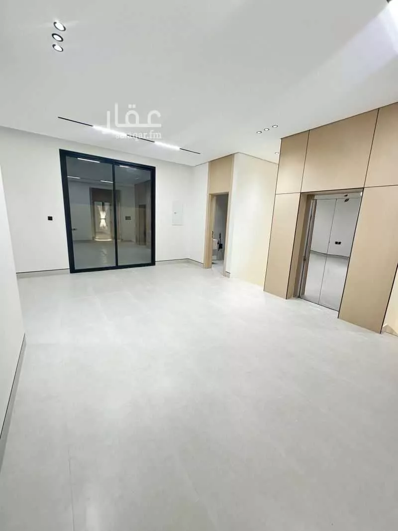 فيلا 9 غرف في النرجس 4