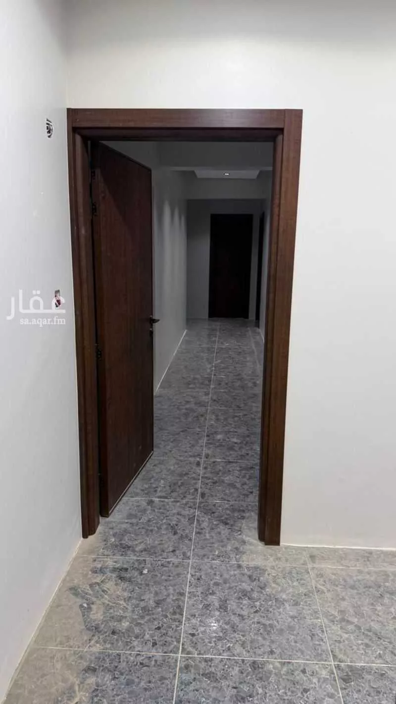 دور 3 غرف في المونسية 8