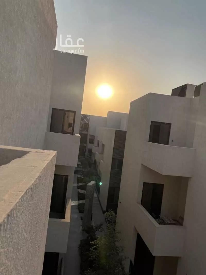 شقة 3 غرف في الملقا 13