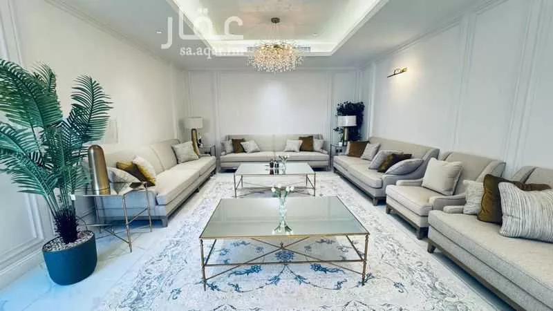 فيلا 7 غرف في عرقة 7