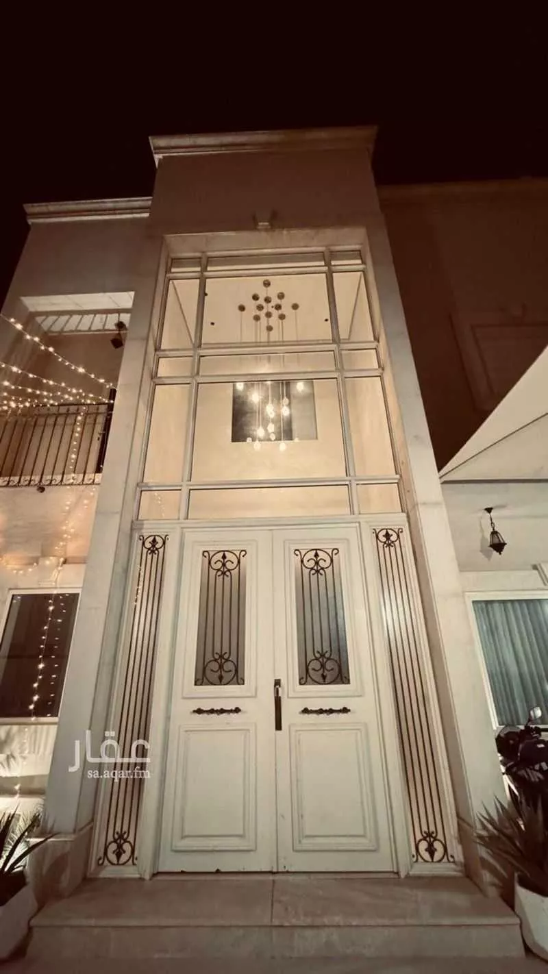فيلا 7 غرف في عرقة 8