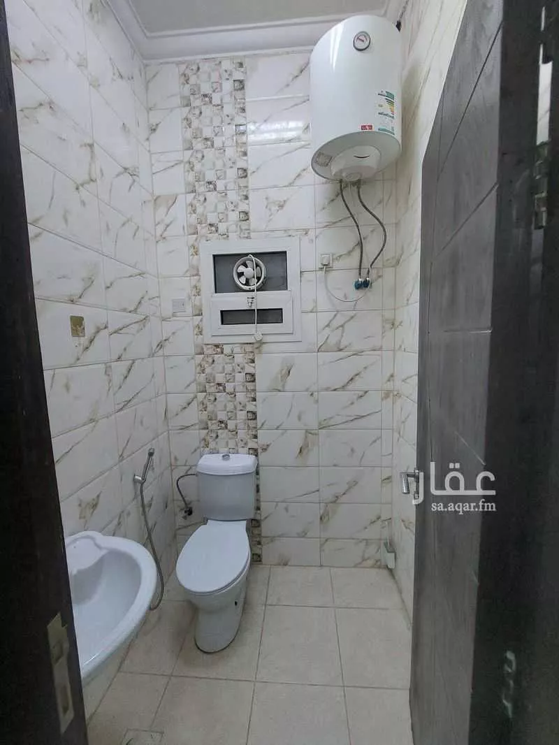 شقة 3 غرف في العزيزية 16