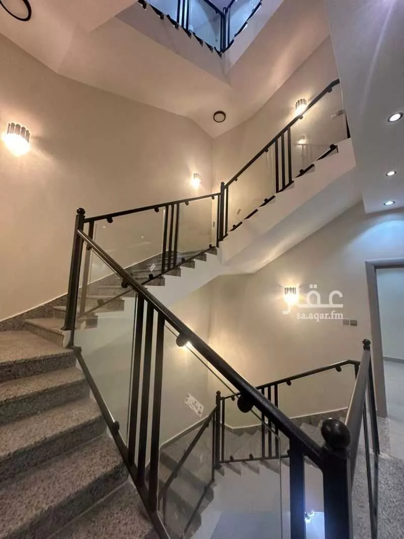 فيلا 6 غرف في نبلاء 6