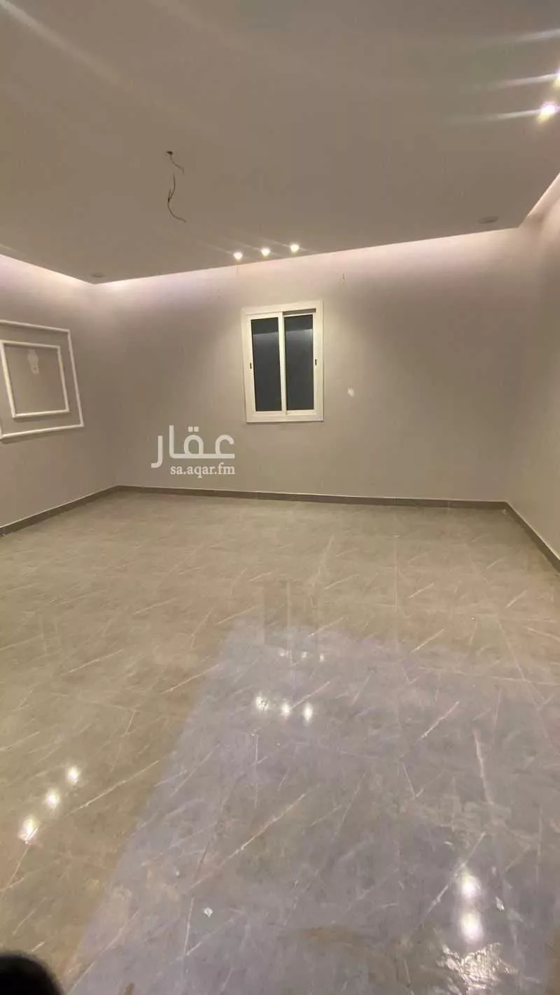 4 bedroom villa in Al Ukayshiyyah 2