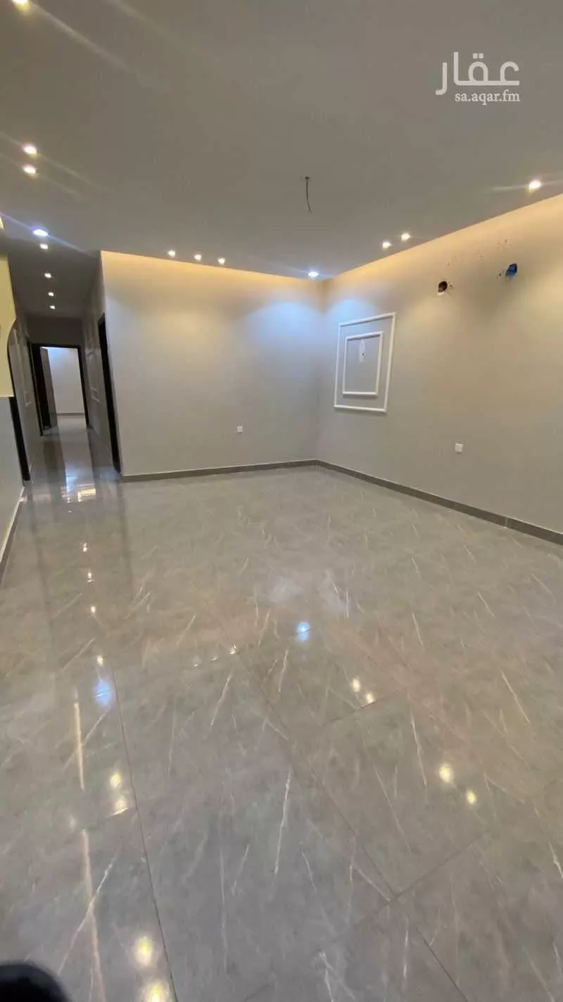 4 bedroom villa in Al Ukayshiyyah 6