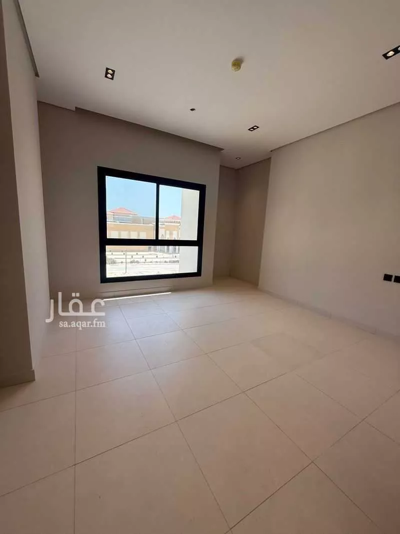 شقة 3 غرف في الحمرا 8