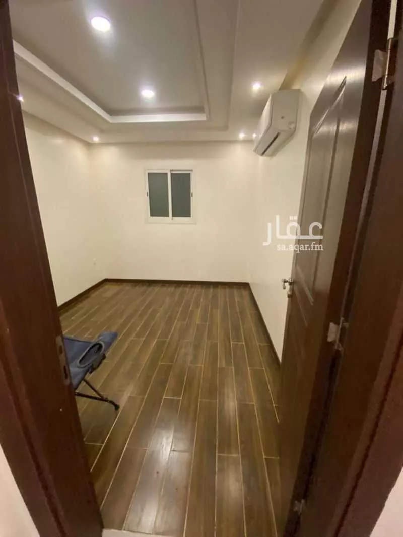 شقة 4 غرف في إشبيلية 3