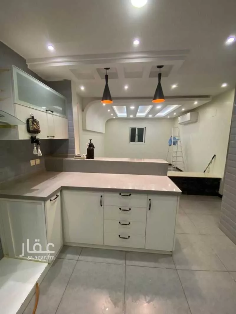 شقة 4 غرف في إشبيلية 4