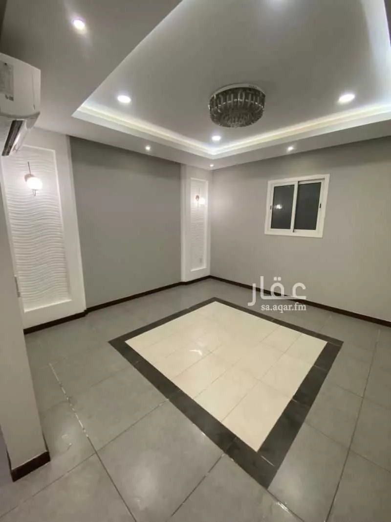 شقة 4 غرف في إشبيلية 6