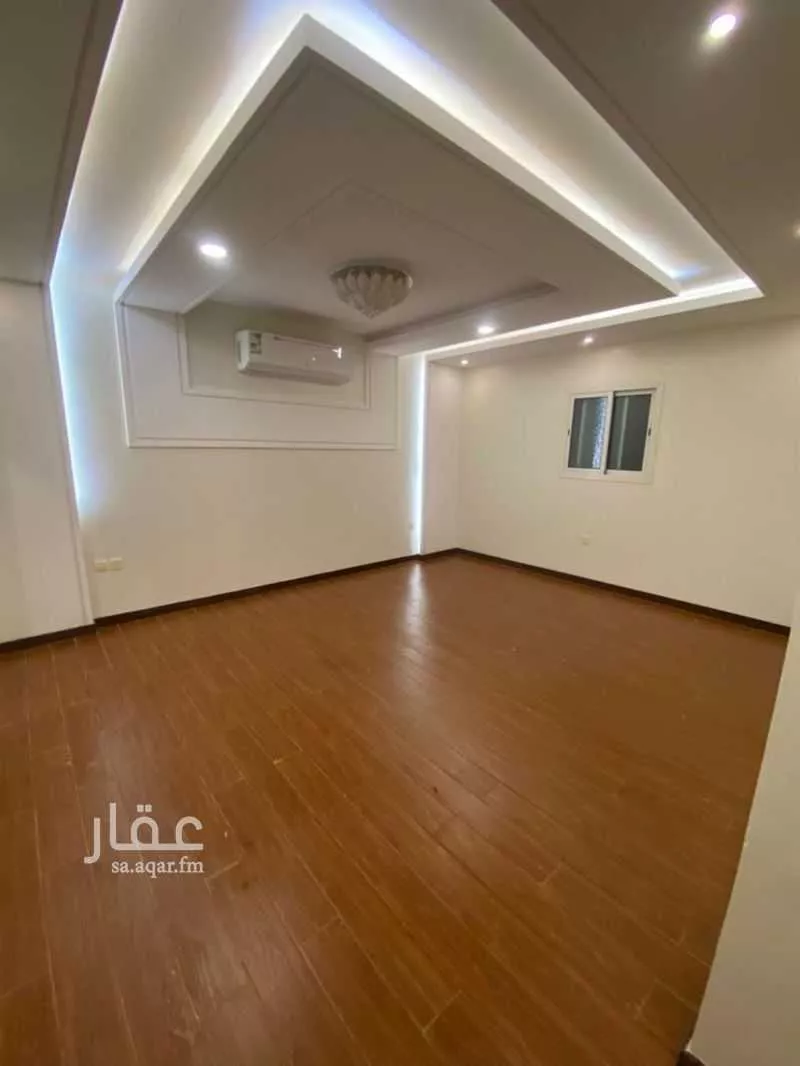 شقة 4 غرف في إشبيلية 8