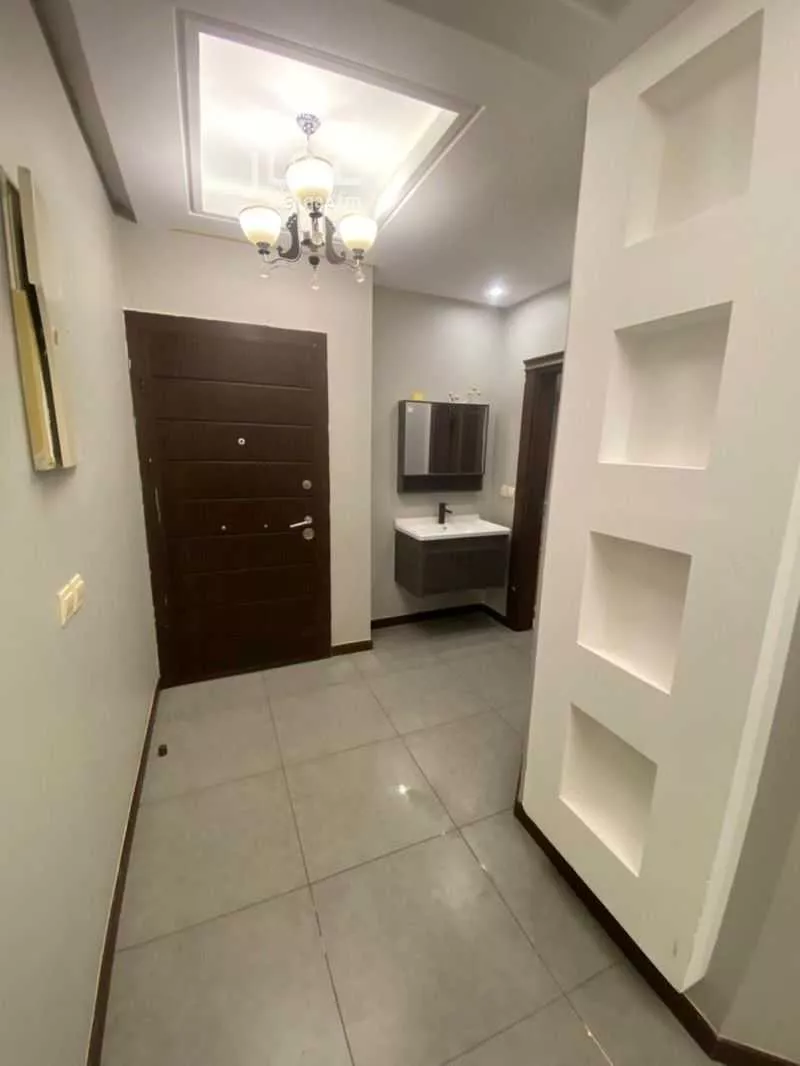 شقة 4 غرف في إشبيلية 9