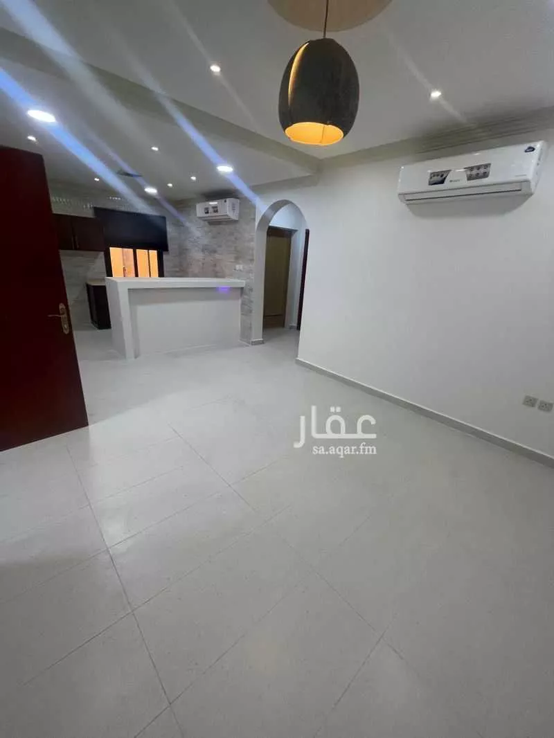 شقة 2 غرف في العليا 4