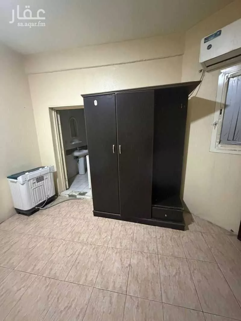 شقة 1 غرف في الثقبة 4