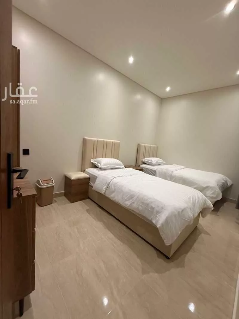 عمارة 162 م² في الثقبة 5