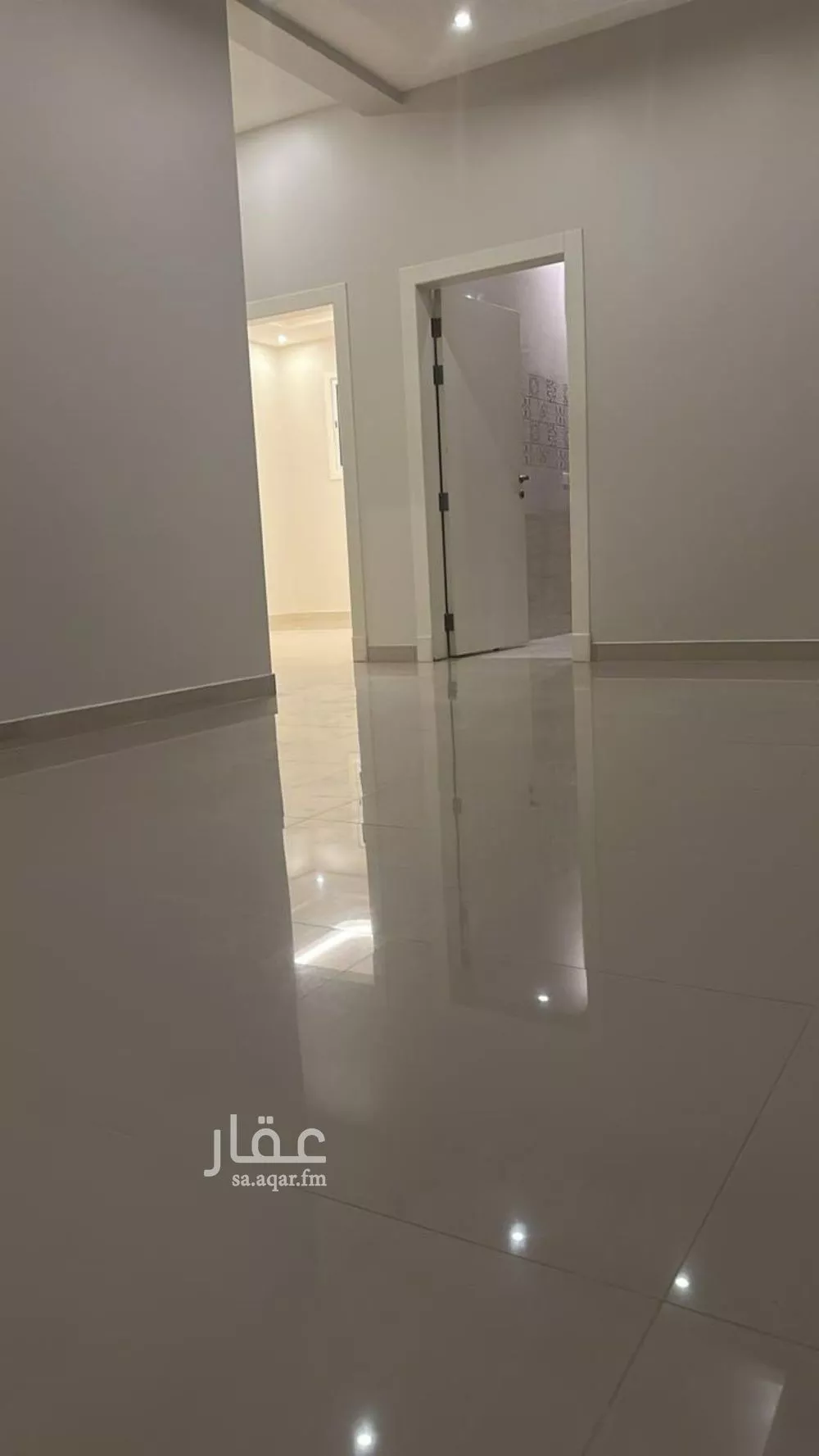 دور 3 غرف في العارض 15