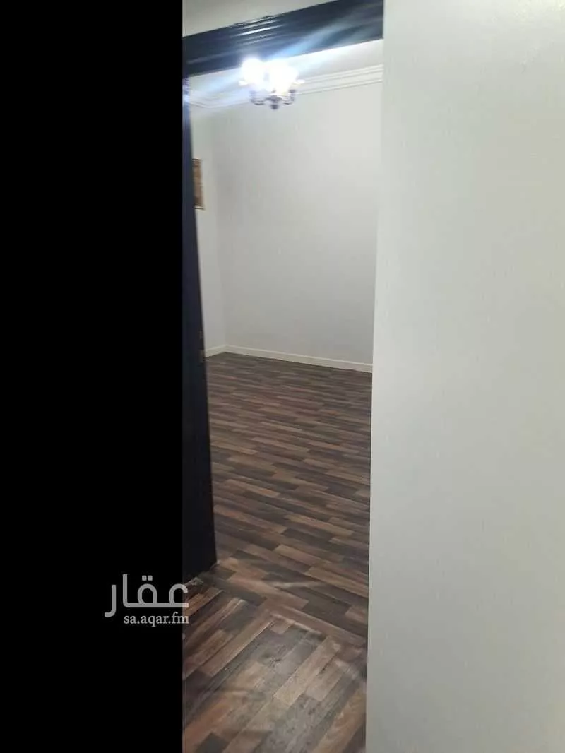 شقة 3 غرف في عكاظ 8