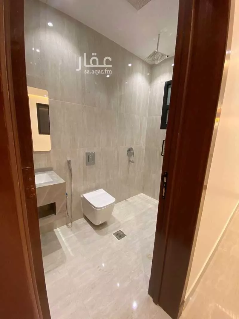 شقة 4 غرف في عكاظ 7