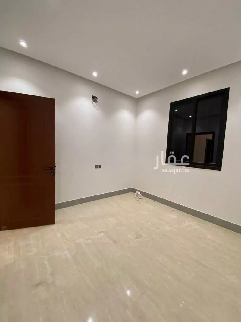 شقة 4 غرف في عكاظ 10