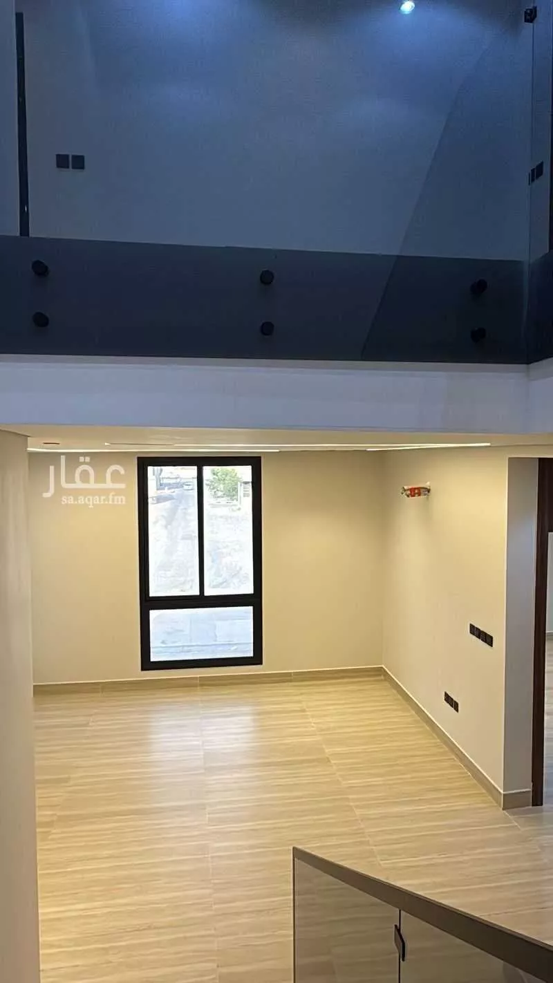 فيلا 7 غرف في ضاحية الملك فهد 3