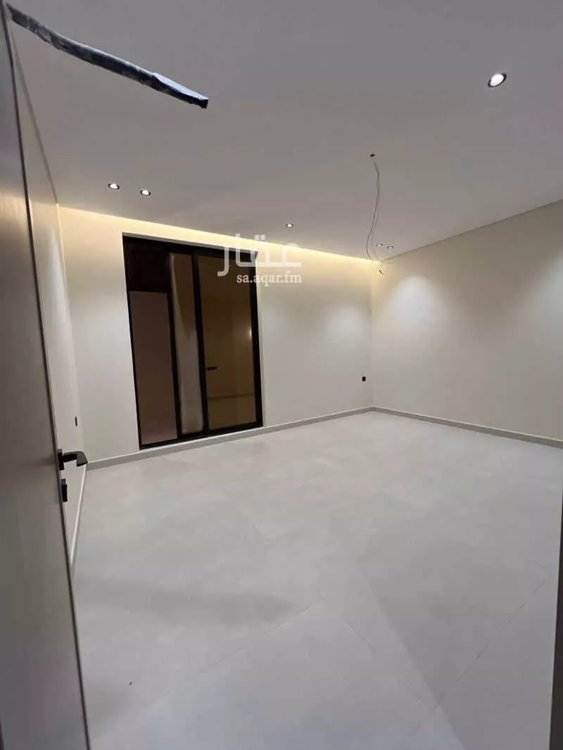 فيلا 6 غرف في الشعلة 10