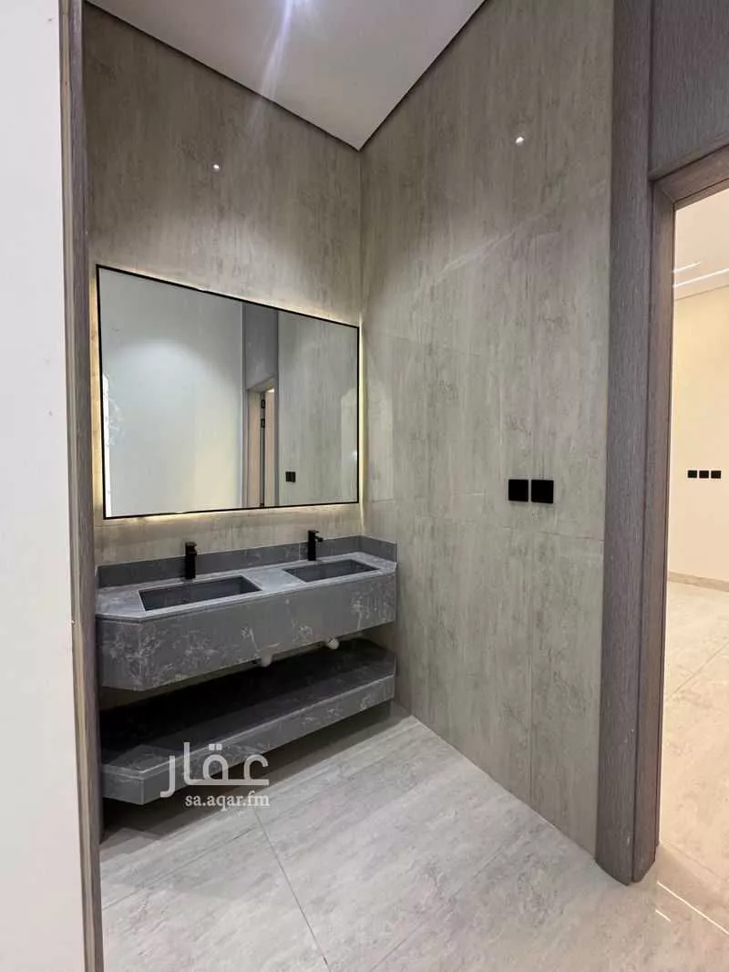 8 bedroom villa in Dahiat King Fahd 2