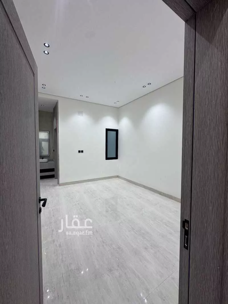 8 bedroom villa in Dahiat King Fahd 16