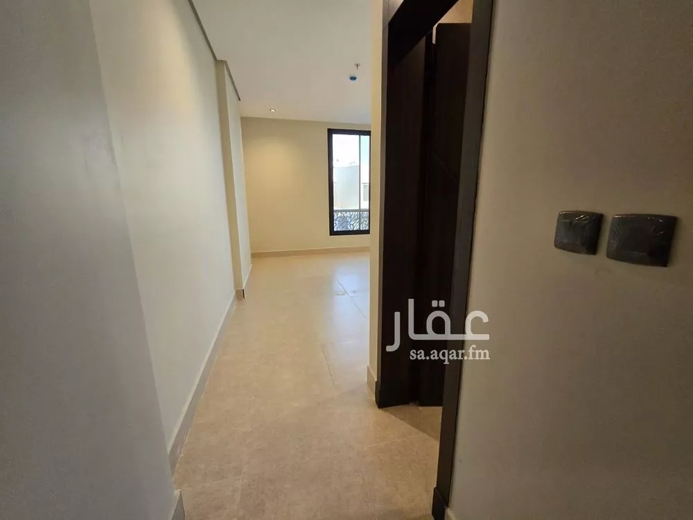 شقة 4 غرف في الحمرا 15